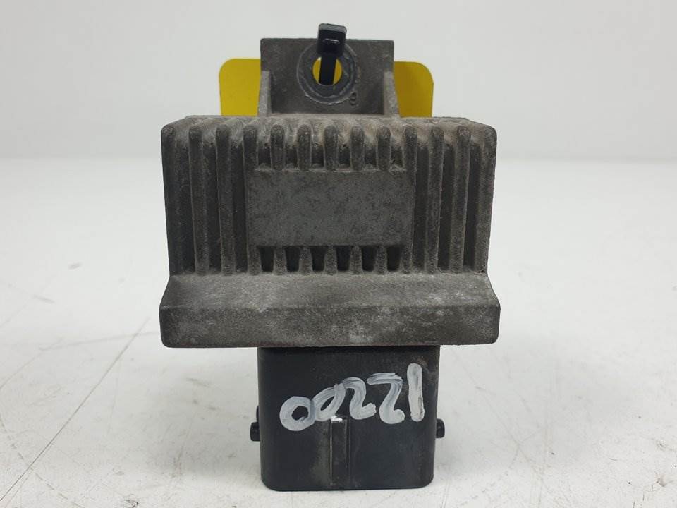 CAJA PRECALENTAMIENTO - RENAULT - #985061