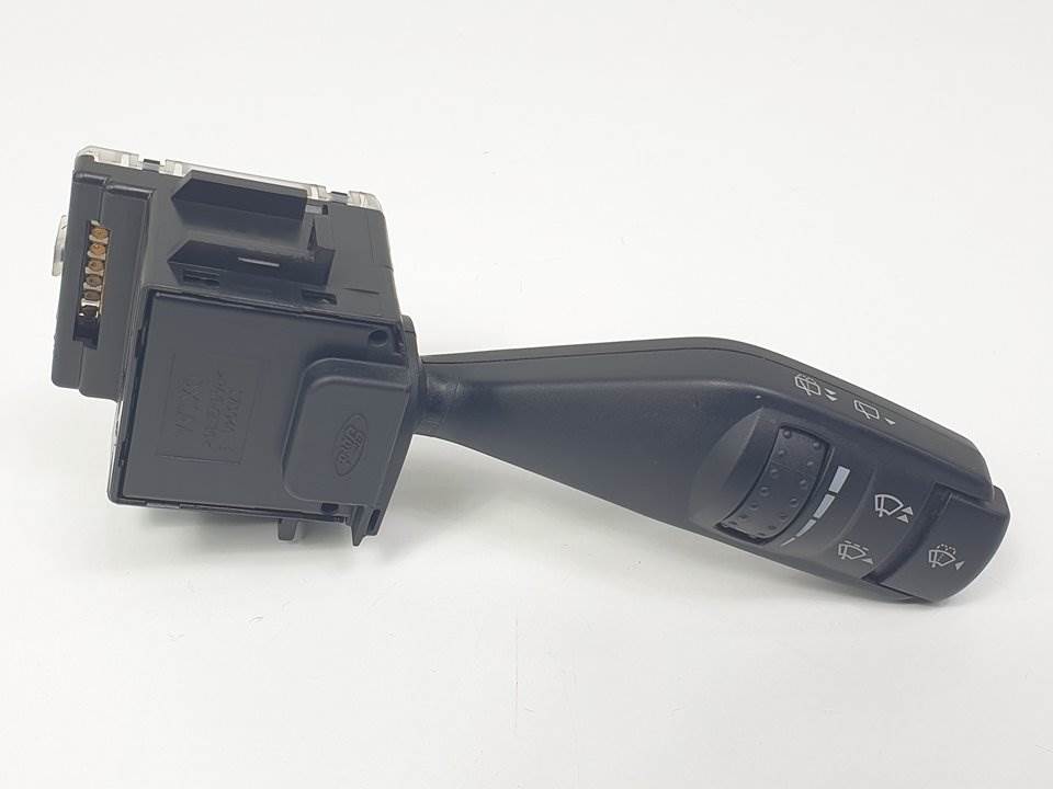 MANDO LIMPIA - FORD - #438057