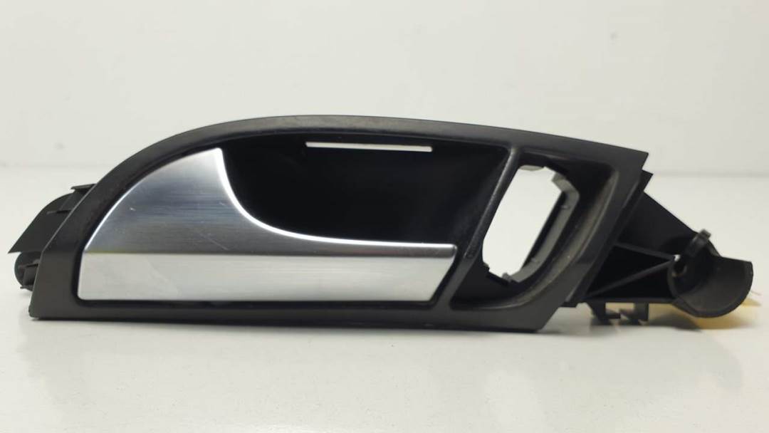 MANETA INTERIOR DELANTERA IZQUIERDA - 4L0837019 - AUDI - Q7 (4L)