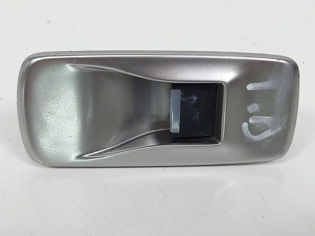 MANDO ELEVALUNAS TRASERO DERECHO - JAGUAR - #401663