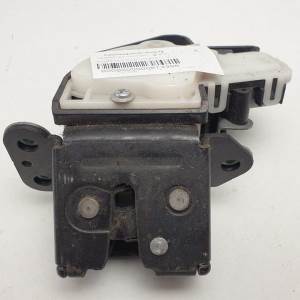 #673396 CERRADURA MALETERO / PORTON