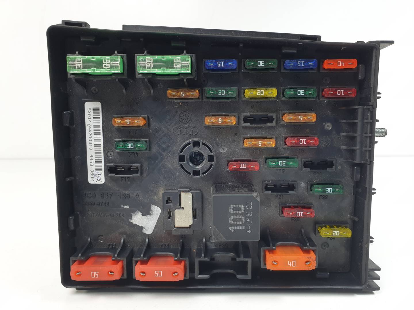 #3264023 CAJA RELES / FUSIBLES