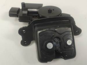 CERRADURA MALETERO / PORTON - TOYOTA - #517580