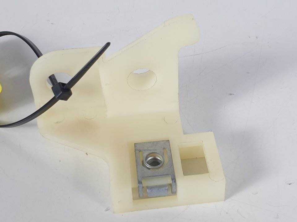 #833464 MOLDURAS DELANTERAS