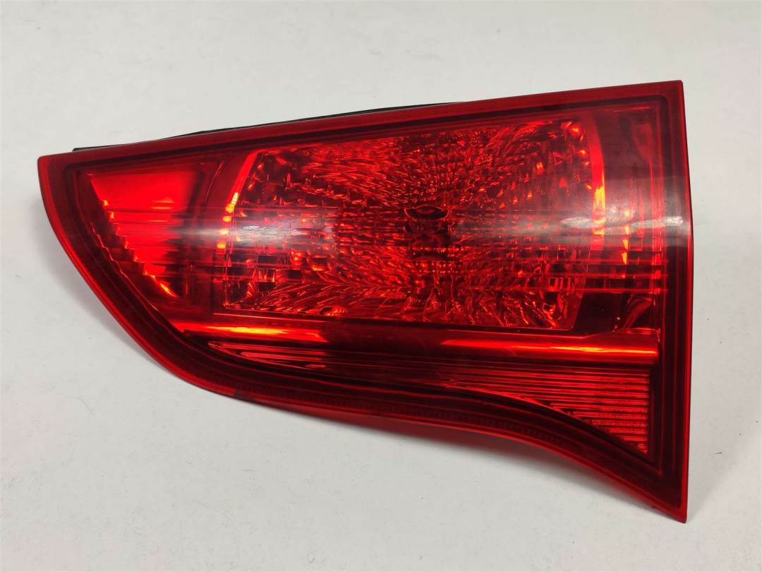 PILOTO TRASERO DERECHO INTERIOR - MITSUBISHI - PAJERO SPORT (KH_, KG_)