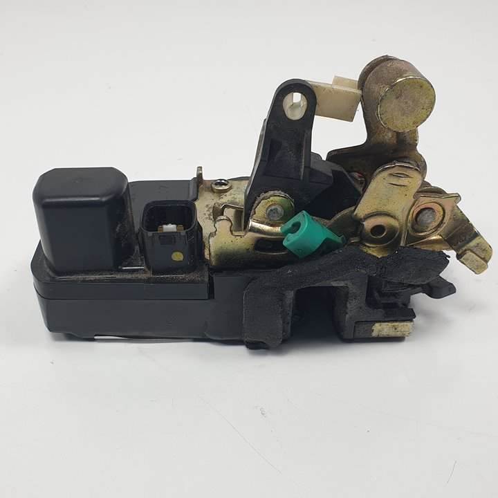 CERRADURA PUERTA DELANTERA IZQUIERDA - CHRYSLER - JEEP GR.CHEROKEE (WH)