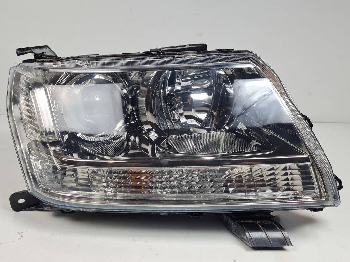FARO DERECHO - 10059083 - SUZUKI - GRAND VITARA JB (JT)