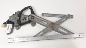 #1395237 ELEVALUNAS DELANTERO DERECHO