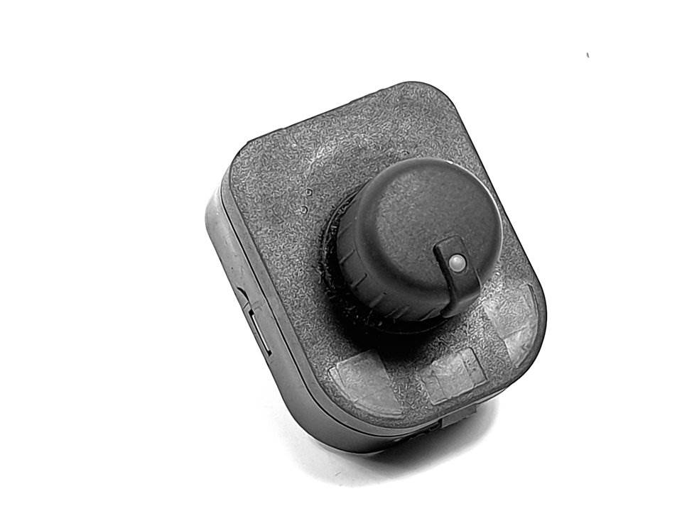 #1053576 MANDO RETROVISOR