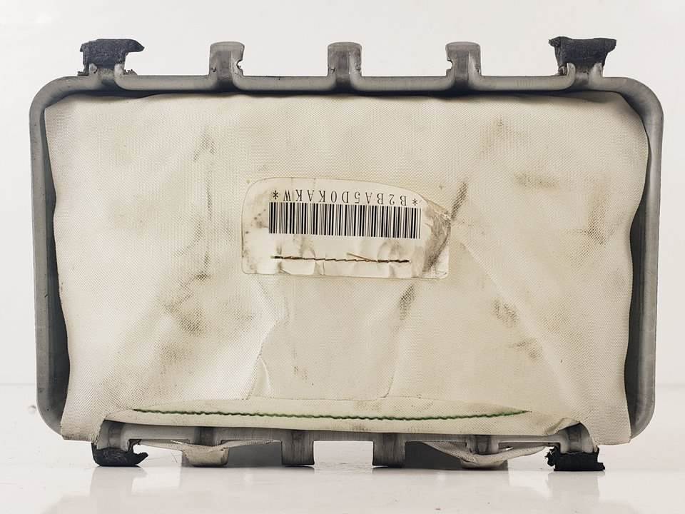 AIRBAG DELANTERO DERECHO - 7030A026 - MITSUBISHI - OUTLANDER (CW0)