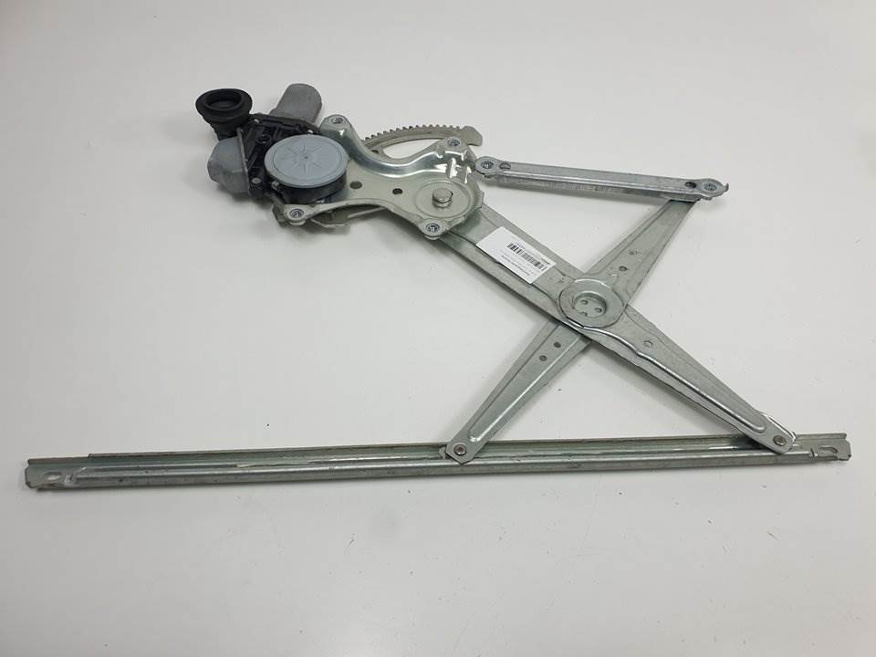 ELEVALUNAS DELANTERO DERECHO - 8571053090 - LEXUS - IS