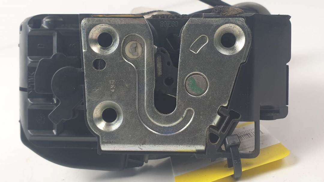 CERRADURA PUERTA DELANTERA DERECHA - NISSAN - #1061698