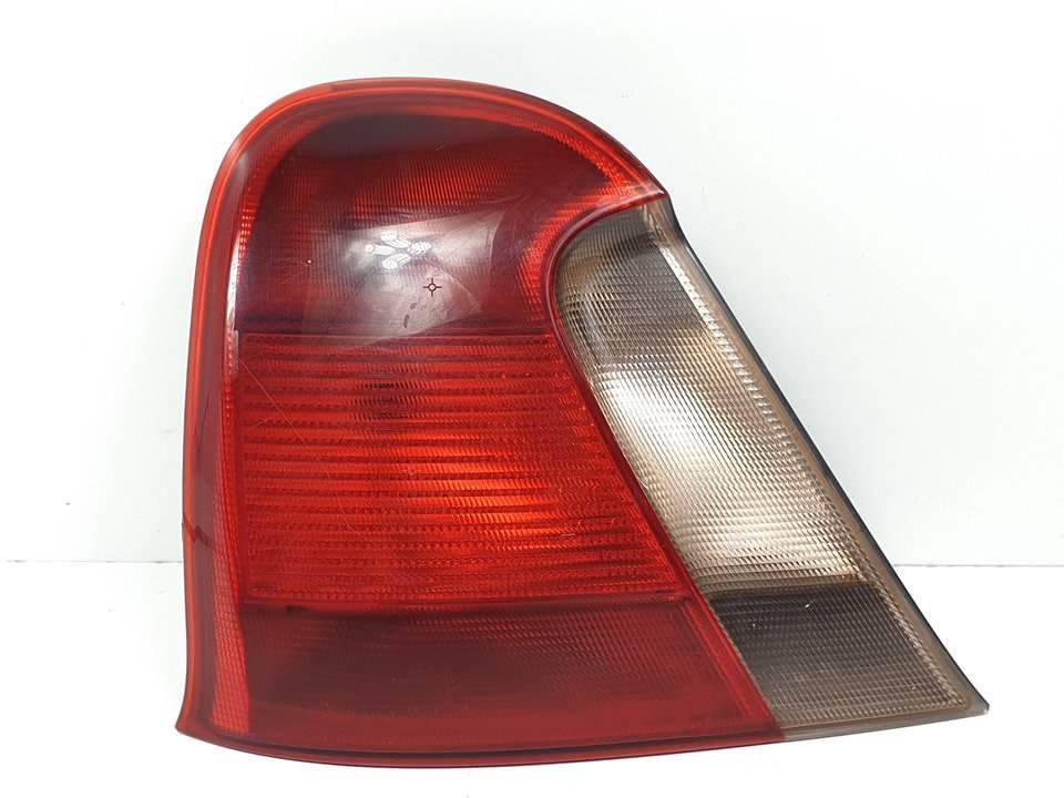 #1381094 PILOTO TRASERO IZQUIERDO