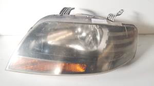 #1503122 FARO IZQUIERDO