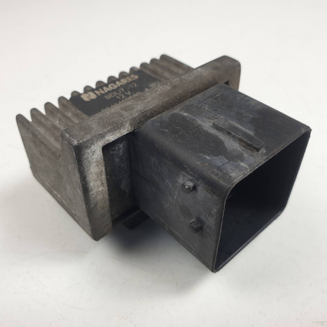 #3320792 CAJA PRECALENTAMIENTO