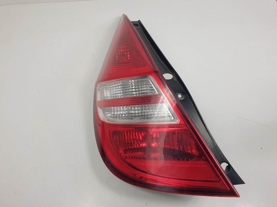 PILOTO TRASERO IZQUIERDO - 924012R0 - HYUNDAI - I30 (FD)