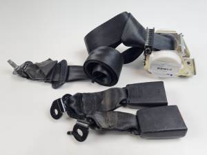 #3122164 CINTURON SEGURIDAD TRASERO IZQUIERDO