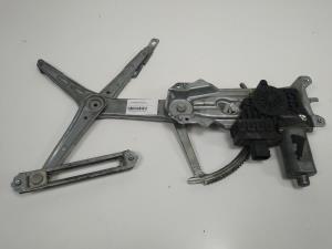 #531060 ELEVALUNAS DELANTERO IZQUIERDO