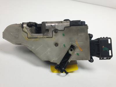 #3235304 CERRADURA PUERTA DELANTERA DERECHA