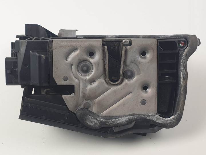 #1412429 CERRADURA PUERTA TRASERA DERECHA