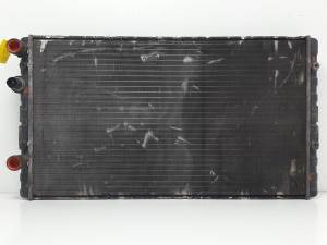 #953301 RADIADOR AGUA