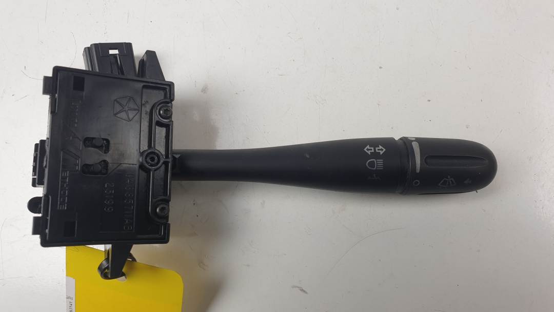 MANDO INTERMITENTES - 04685711AB - CHRYSLER - VOYAGER (RG)