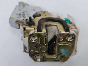 CERRADURA PUERTA TRASERA DERECHA - NISSAN - #195637