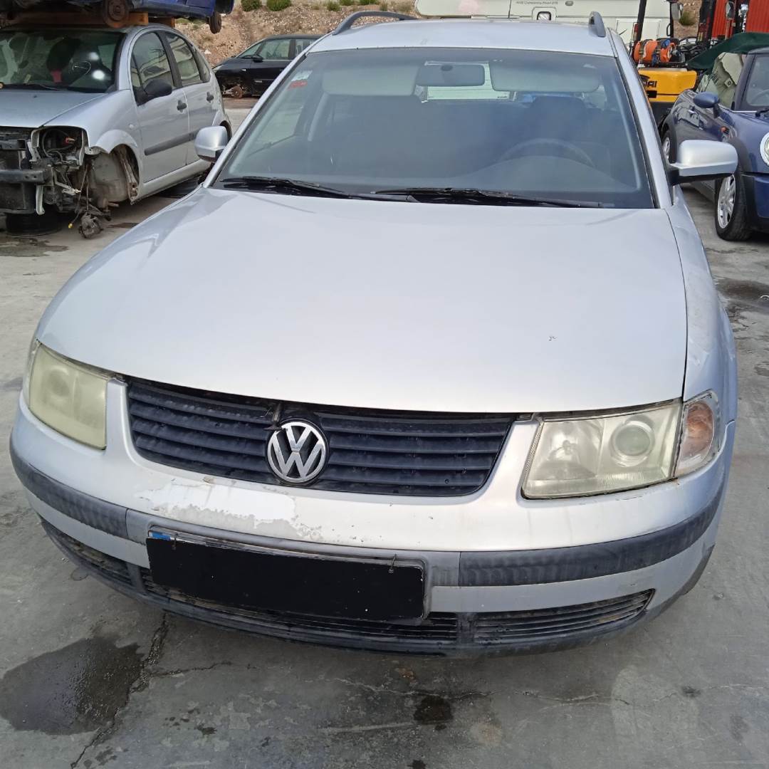 VOLKSWAGEN PASSAT VARIANT (3B5) (1997 - 2000)