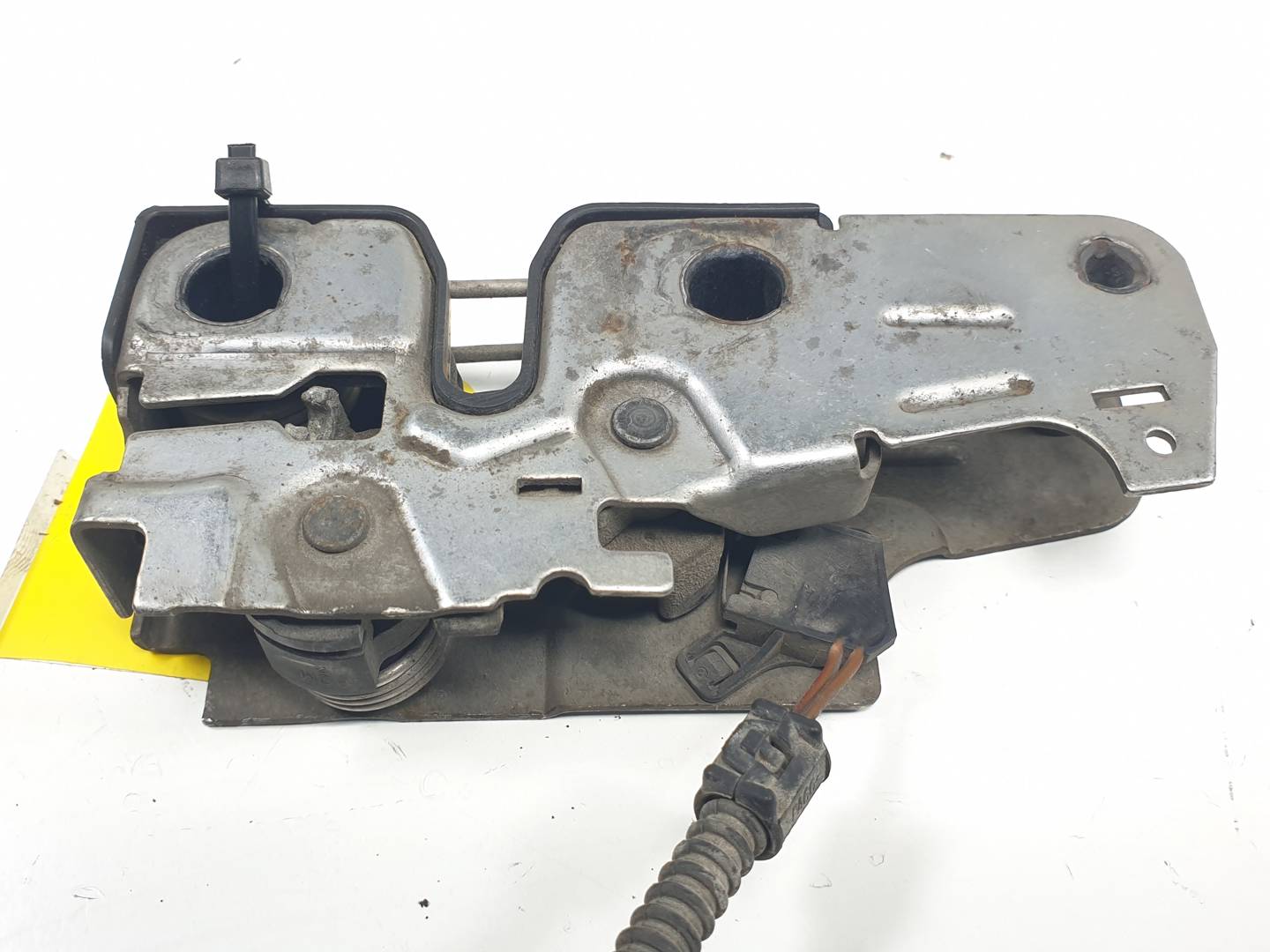 #3235177 CERRADURA CAPOT