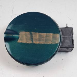 #3247522 TAPA EXTERIOR COMBUSTIBLE