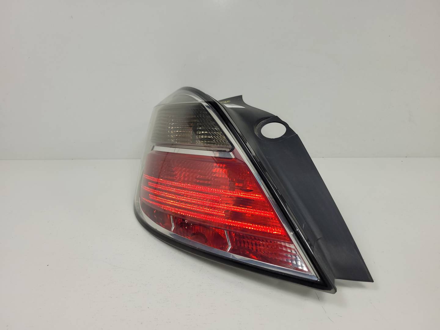 #3426888 PILOTO TRASERO IZQUIERDO