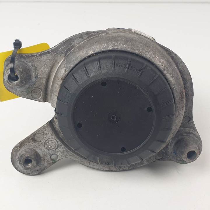 SOPORTE MOTOR DERECHO - MERCEDES - #1439055