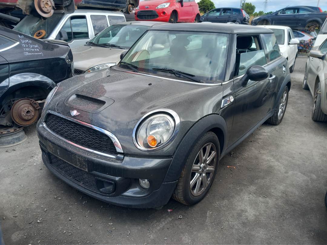 MINI MINI (R56) (2006 - 2014)