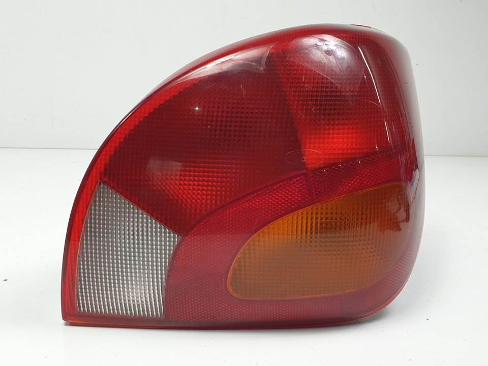 PILOTO TRASERO DERECHO - FORD - #770123