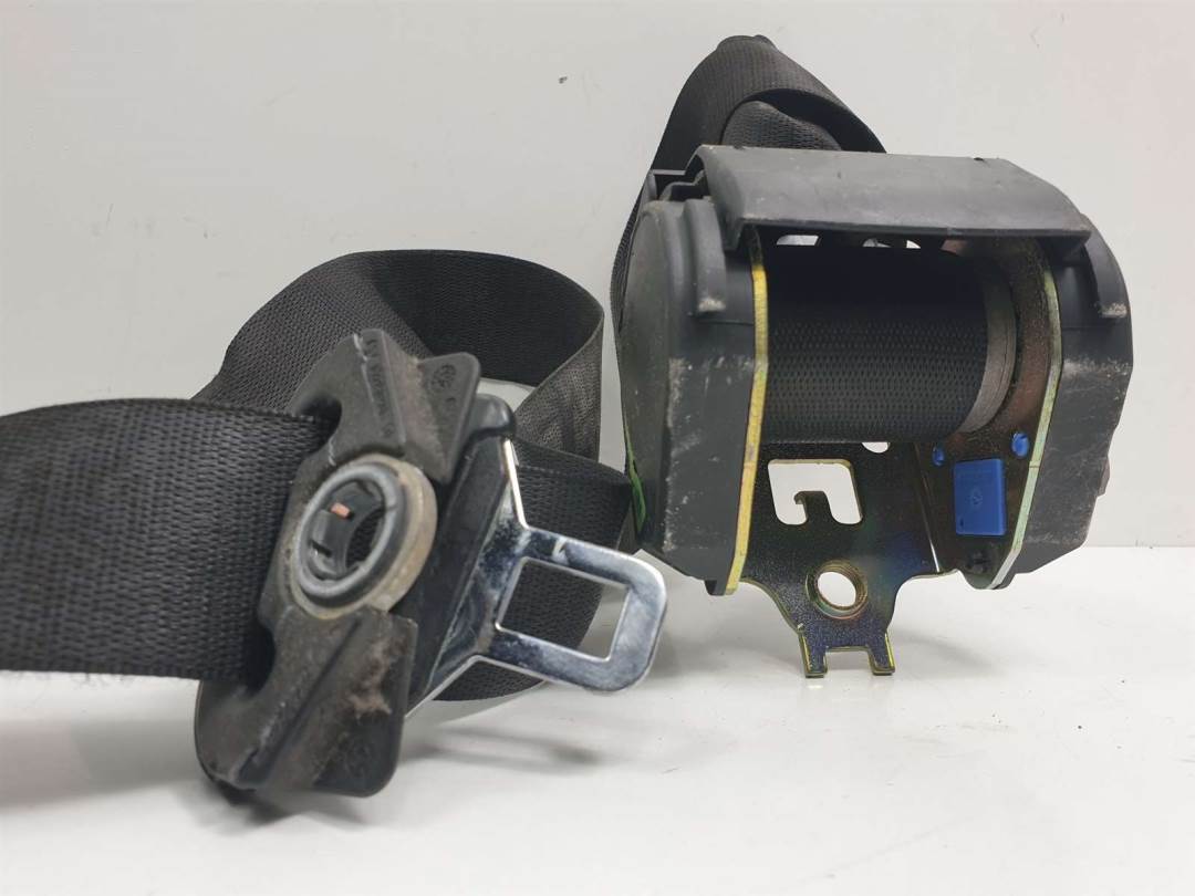 CINTURON SEGURIDAD DELANTERO DERECHO