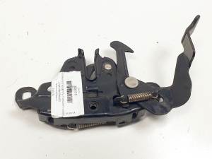 #3120174 CERRADURA CAPOT