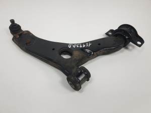 BRAZO SUSPENSION INFERIOR DELANTERO DERECHO - FORD - #782879