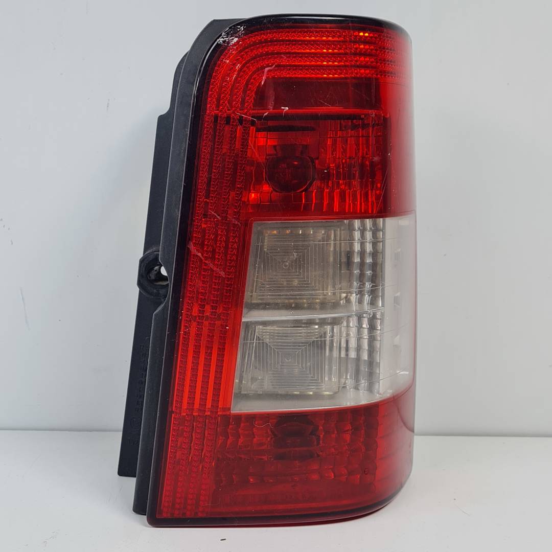 PILOTO TRASERO DERECHO - 9657976980 - CITROEN - BERLINGO (M59)