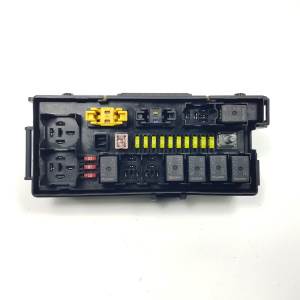 CAJA RELES / FUSIBLES - CHRYSLER - #1129109