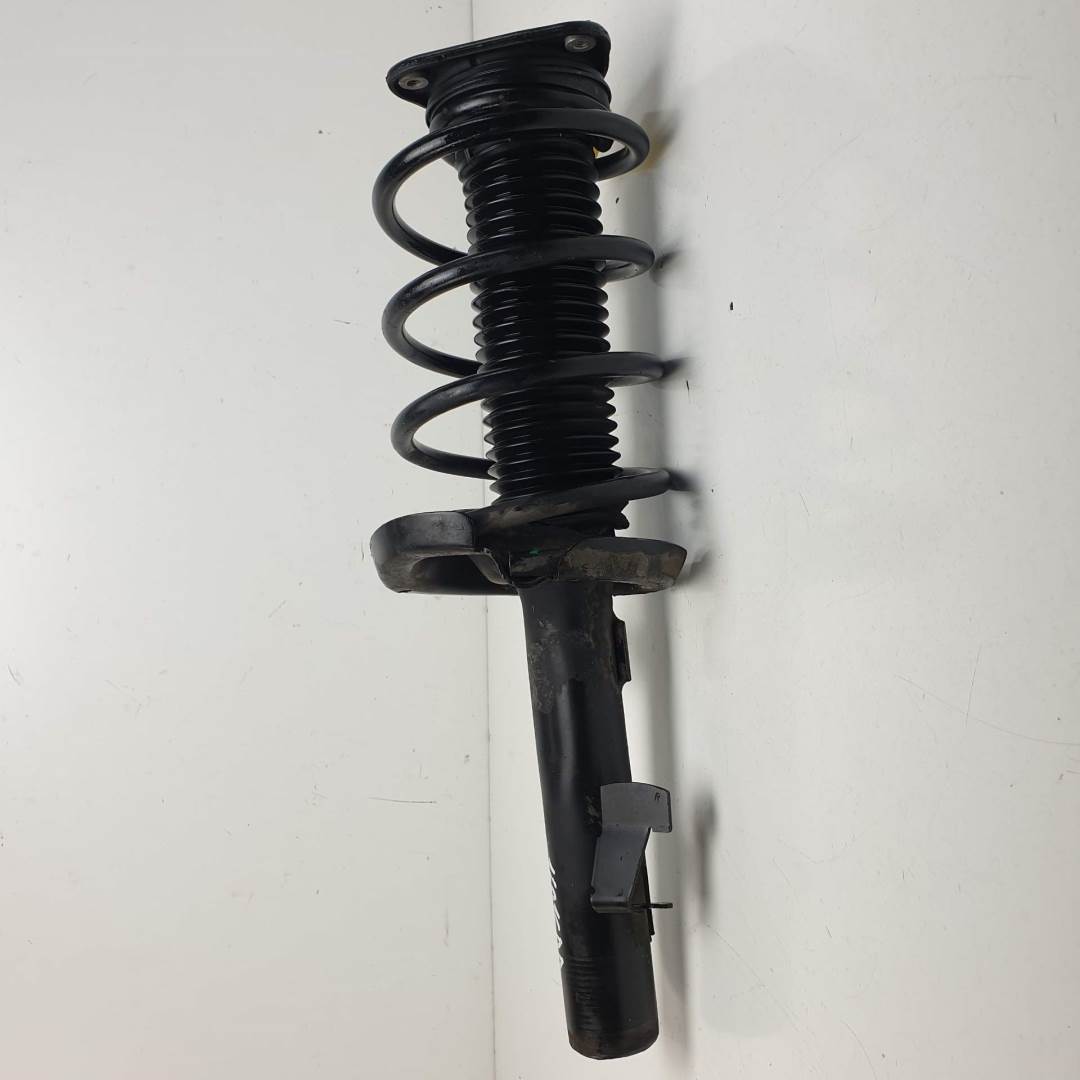 #1524141 AMORTIGUADOR DELANTERO DERECHO