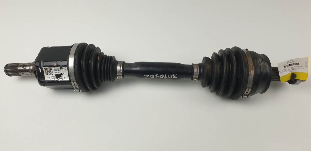 #3018332 TRANSMISION DELANTERA IZQUIERDA