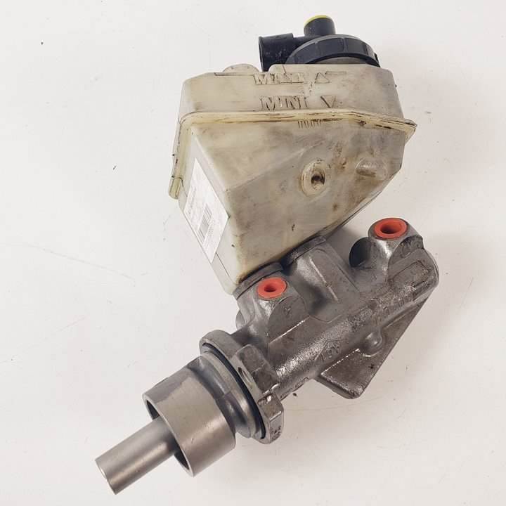 BOMBA FRENO - RENAULT - #861024