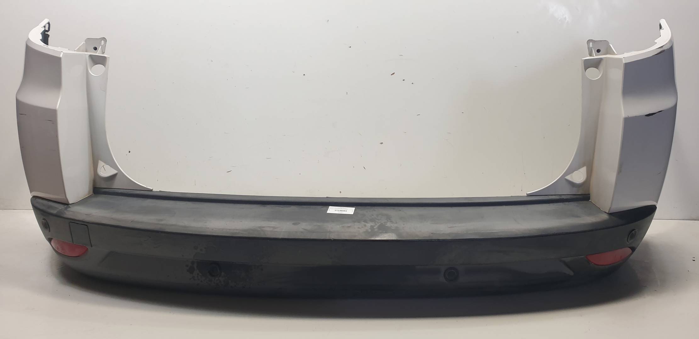 #3401826 PARAGOLPES TRASERO