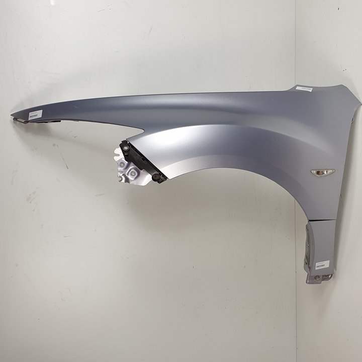 #1252320 ALETA DELANTERA IZQUIERDA