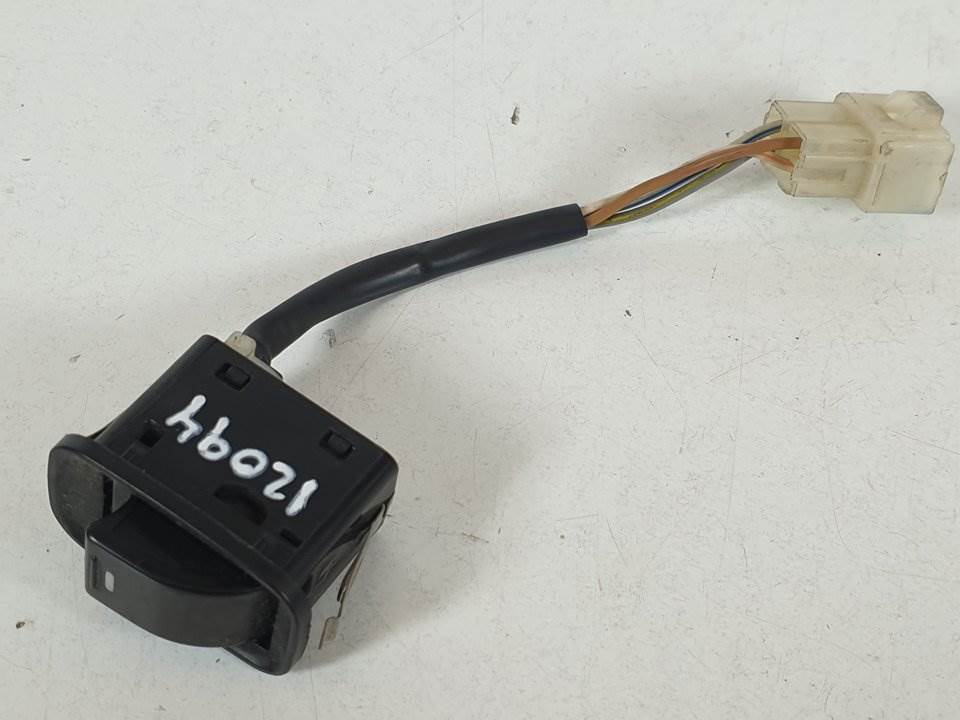 MANDO ELEVALUNAS TRASERO IZQUIERDO - TATA - INDICA