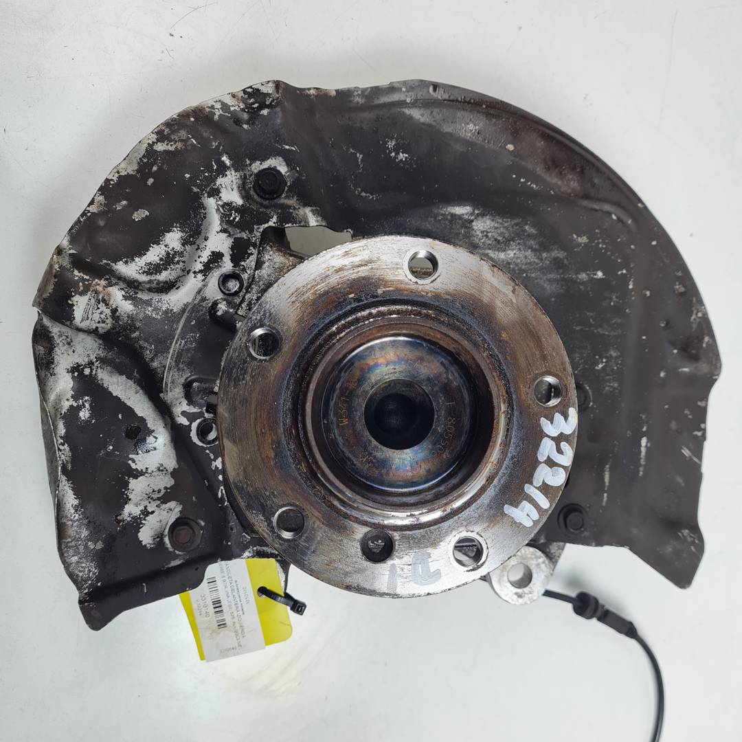 #3310140 MANGUETA DELANTERA IZQUIERDA