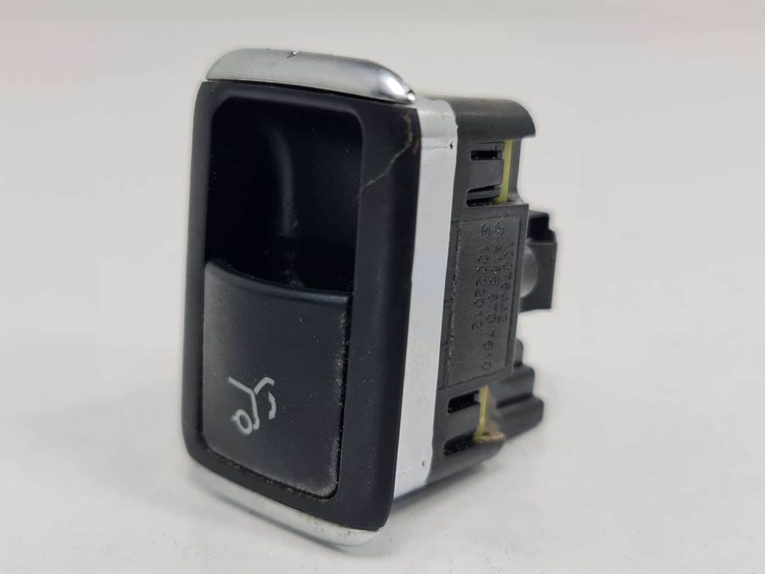 INTERRUPTOR - A1668707610 - MERCEDES - CLASE GLA (W156)