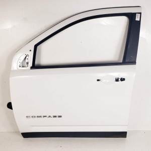 #712080 PUERTA DELANTERA IZQUIERDA