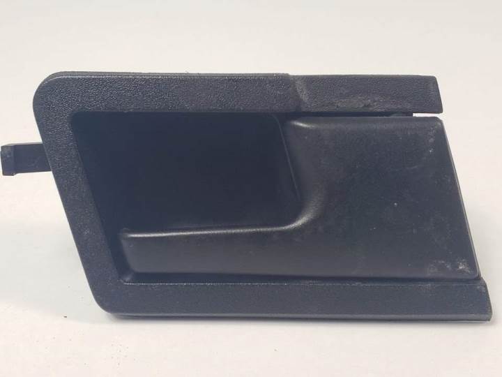 #1336021 MANETA INTERIOR DELANTERA DERECHA