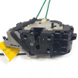 #1536845 CERRADURA PUERTA TRASERA IZQUIERDA